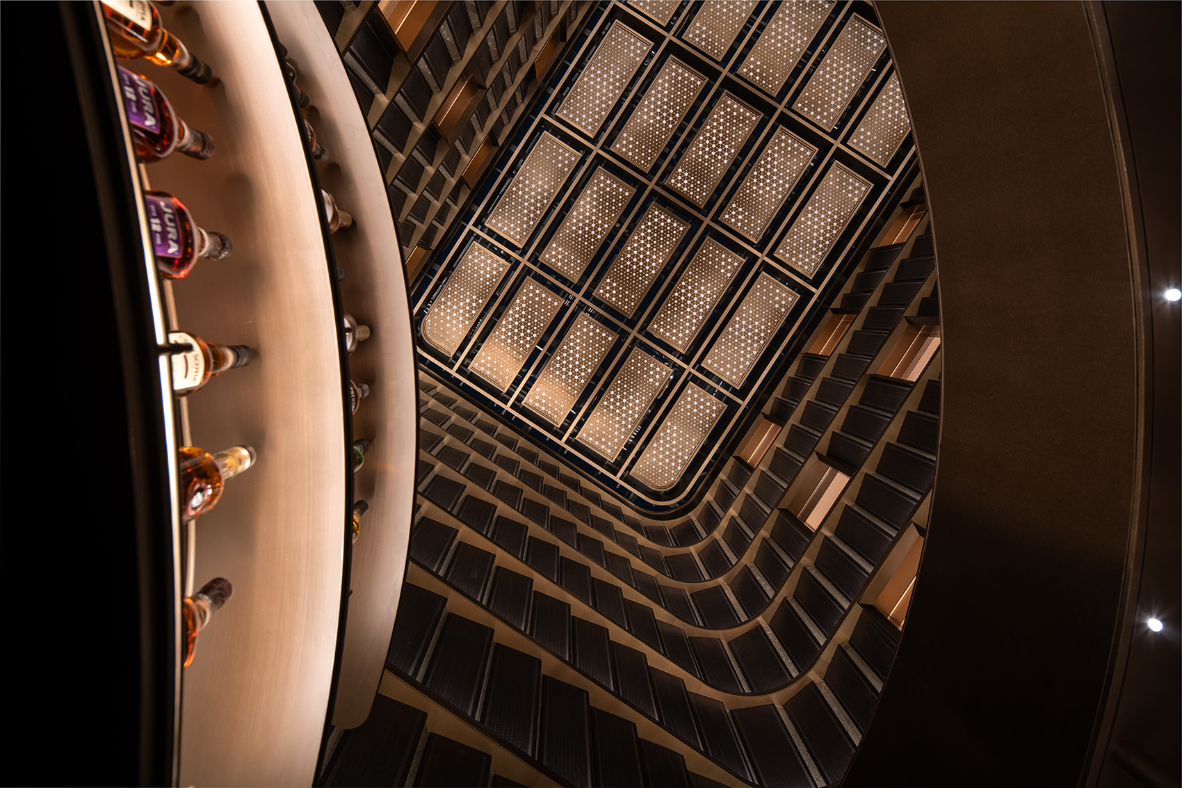 上?！ぁ敖圩铀А本频暝O(shè)計(jì)(陸家嘴金融中心店)