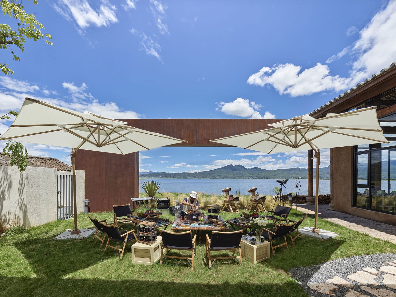 云南麗江·茶馬道拉市海麗世山居酒店設(shè)計