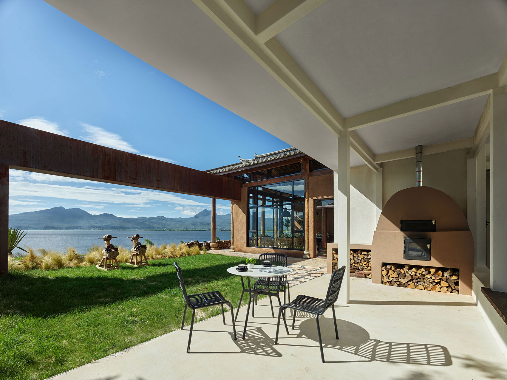 云南麗江·茶馬道拉市海麗世山居酒店設(shè)計